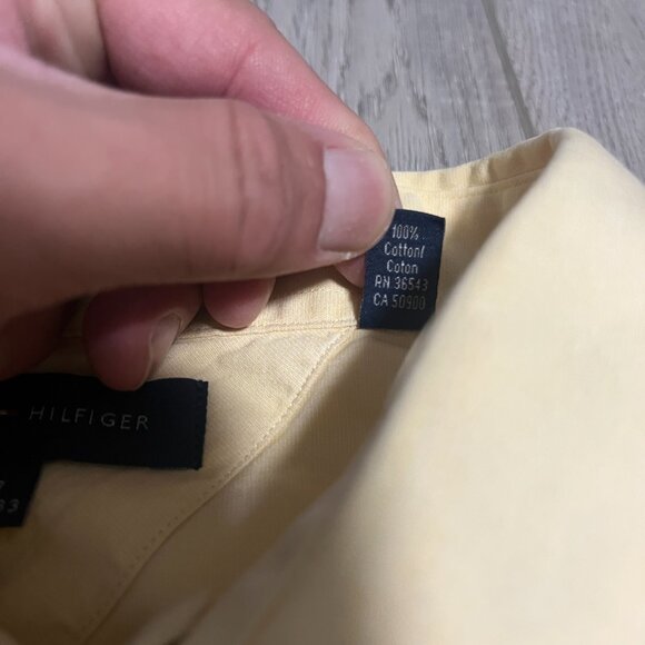 Tommy Hilfiger Regular Fit Mens 17 32/33 Button Down Dress Shirt Long Sleeve - Picture 4 of 6